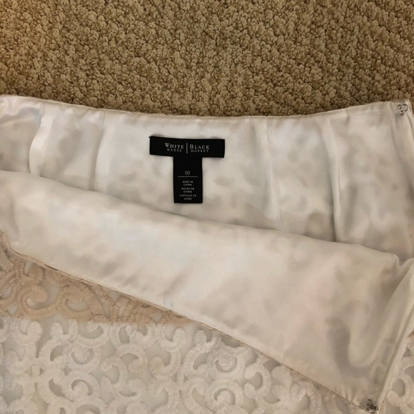 WHBM Stripe Lace Pencil Skirt NWOT Sz 00 Tan White - Picture 6 of 10